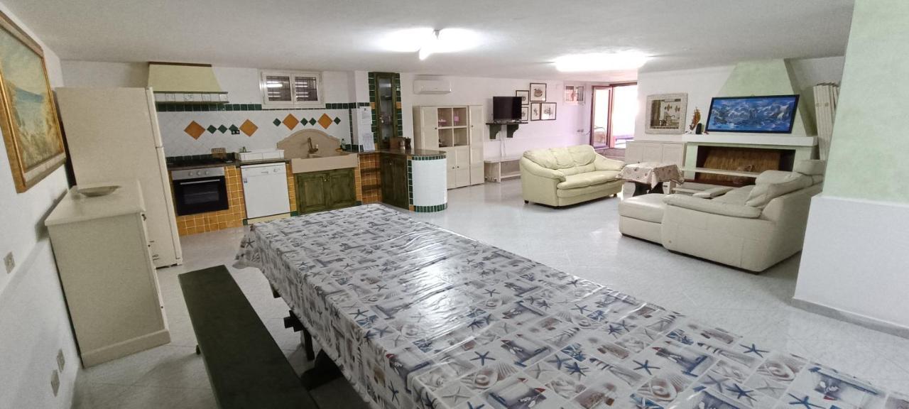 Orosei Re - Villa Aurora Rimedia A 50 Metri Dal Mare 외부 사진
